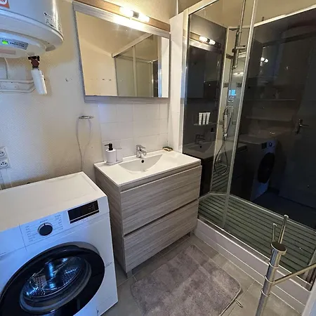 דירה 2 Pieces Avec Balcon Face A La - - Fr-1-224c-359