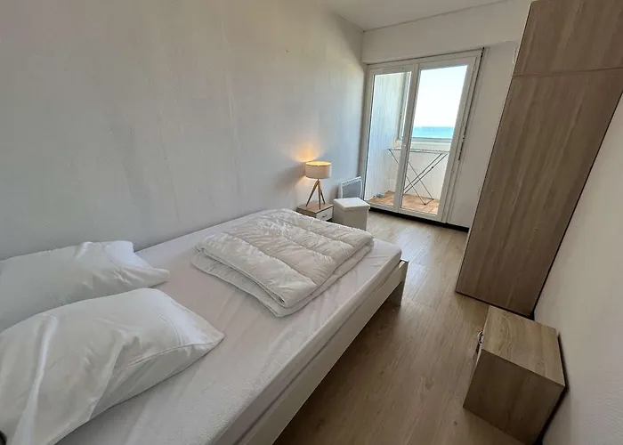 2 Pieces Avec Balcon Face A La - - Fr-1-224c-359 * Saint-Hilaire-de-Riez